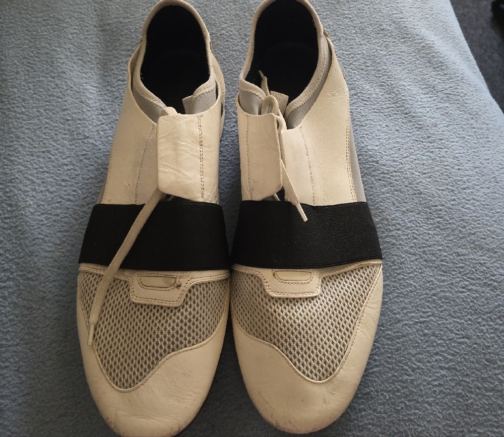 Men's Black and White Sneakers - Picture 11 of 11